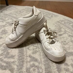 Nike White Leather Sneakers Air Force 1